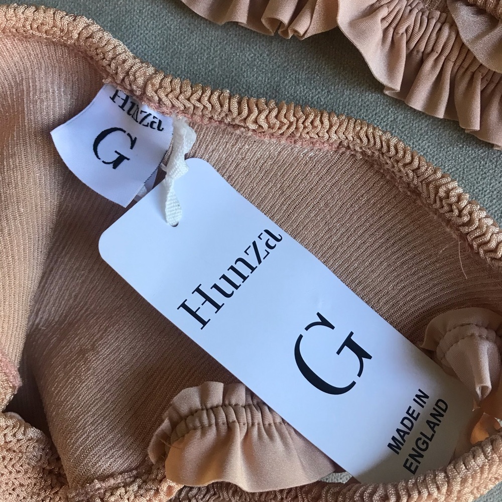 GORGEOUS Hunza G. bikini